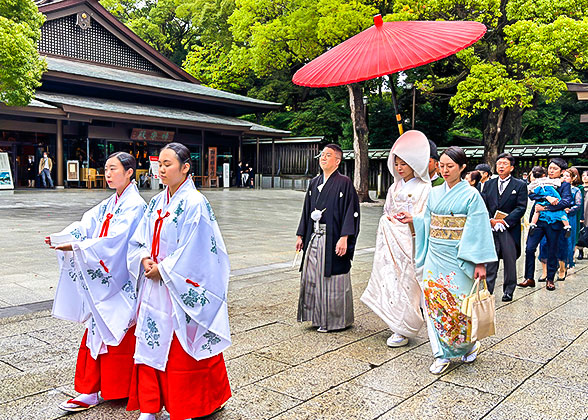 Traditional Wedding at Meiji Jingu Shrine