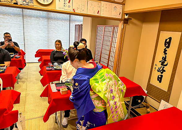 Tea Ceremony with Maiko