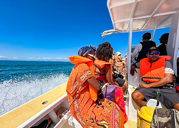 Speed Boat to Nosy Iranja